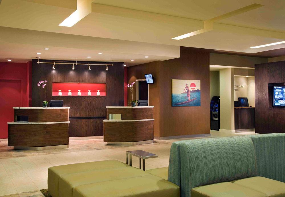 Courtyard By Marriott Maui Kahului Airport Hotel Bagian luar foto